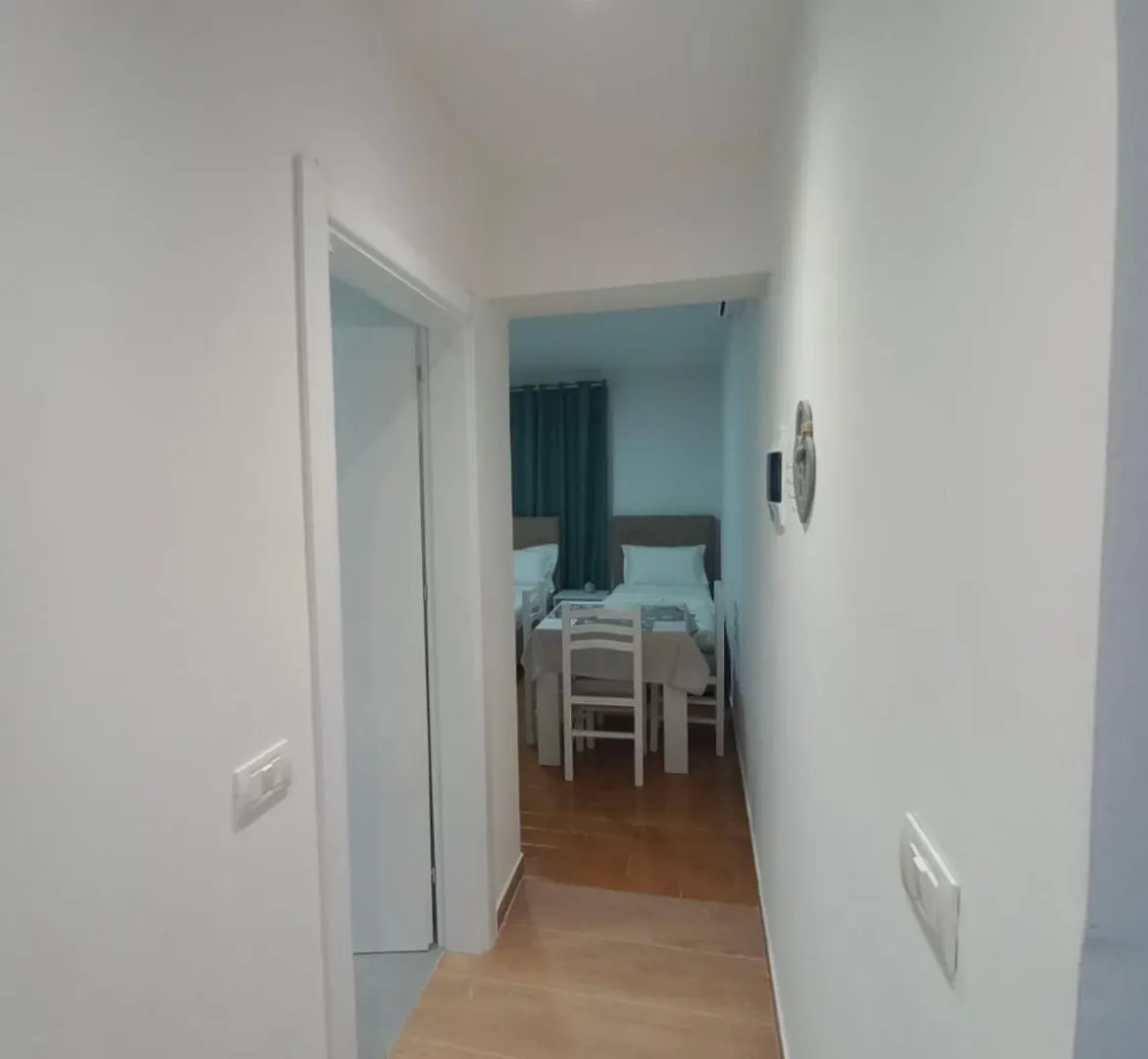 Villa Eloeros Влёра Гостевой дом